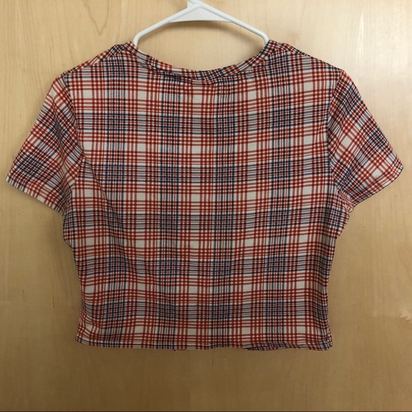 H&M plaid crop top twist knot front - Picture 4 of 6